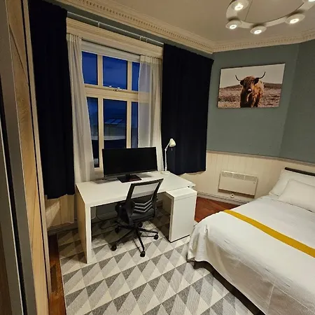 Xtremely Penthouse 2 Story, 3 Bdr Apartment, 104 M2 *